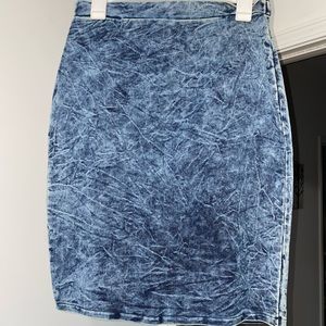 Acid washed bodycon Midi Skirt